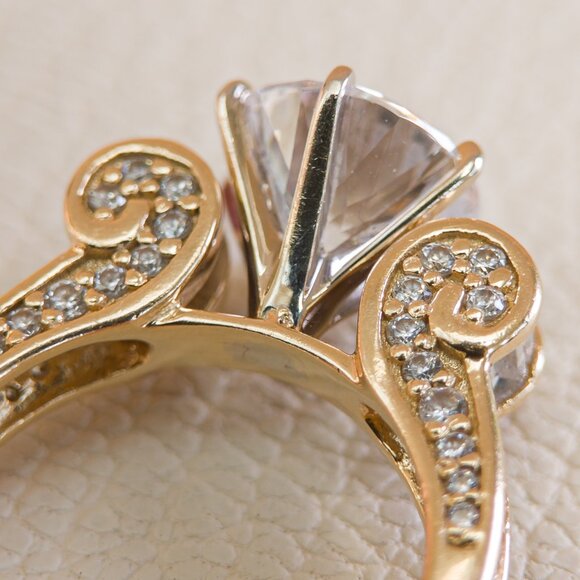 14K Gold Y2K Statement Ring with 9mm Portuguese-Cut CZ - Picture 9 of 12